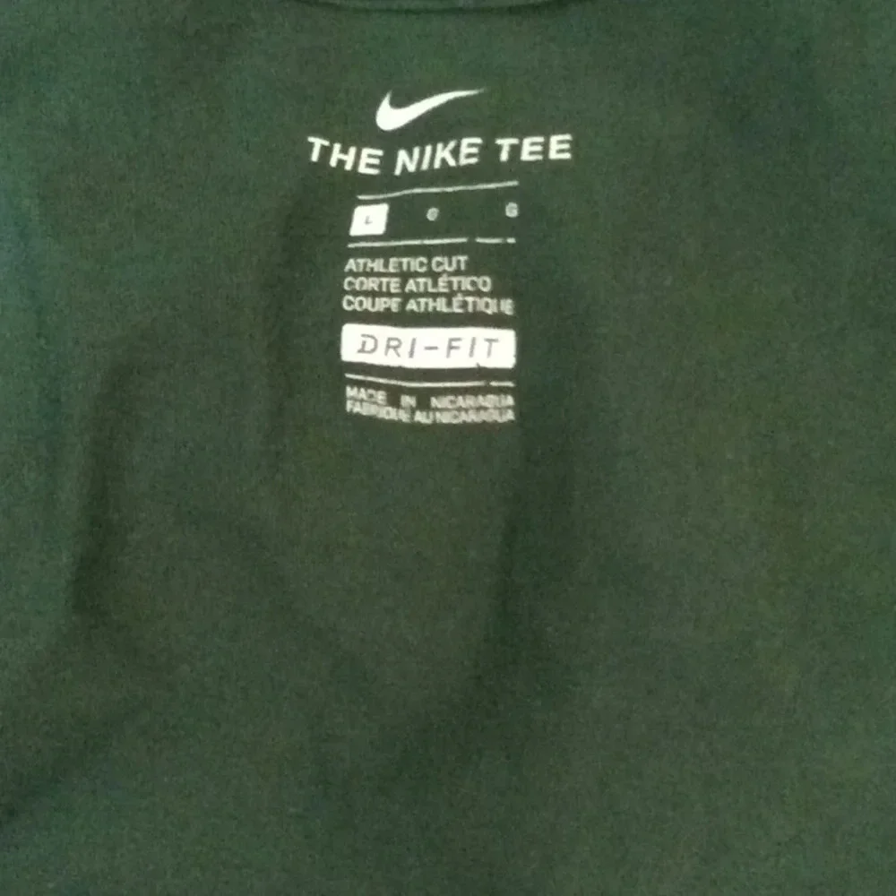 Nike NFL Green Bay Packers Aaron Rogers 12 T-Shirt - Picture 8 of 8